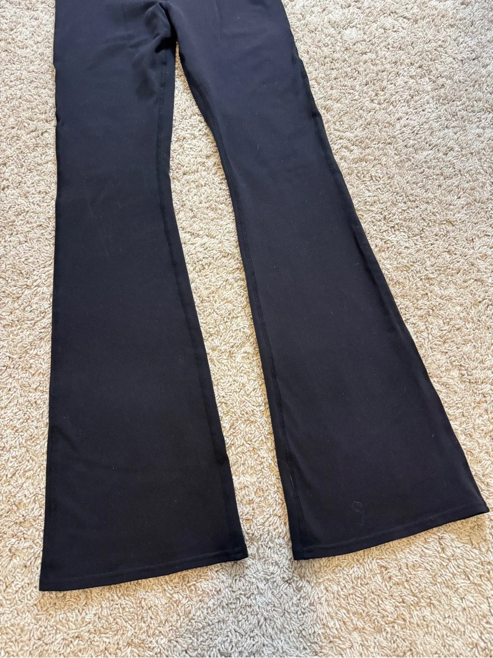 ALO Yoga Black Flared High-Waist Pants Size M